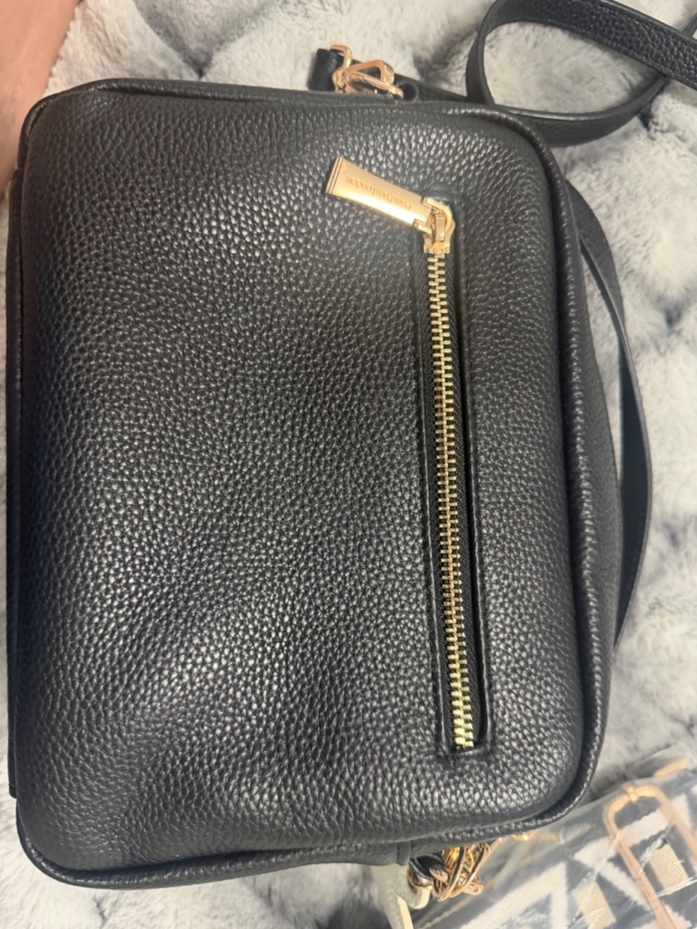 Pom Pom London Mayfair Plus Leather Crossbody Bag - Picture 8 of 16